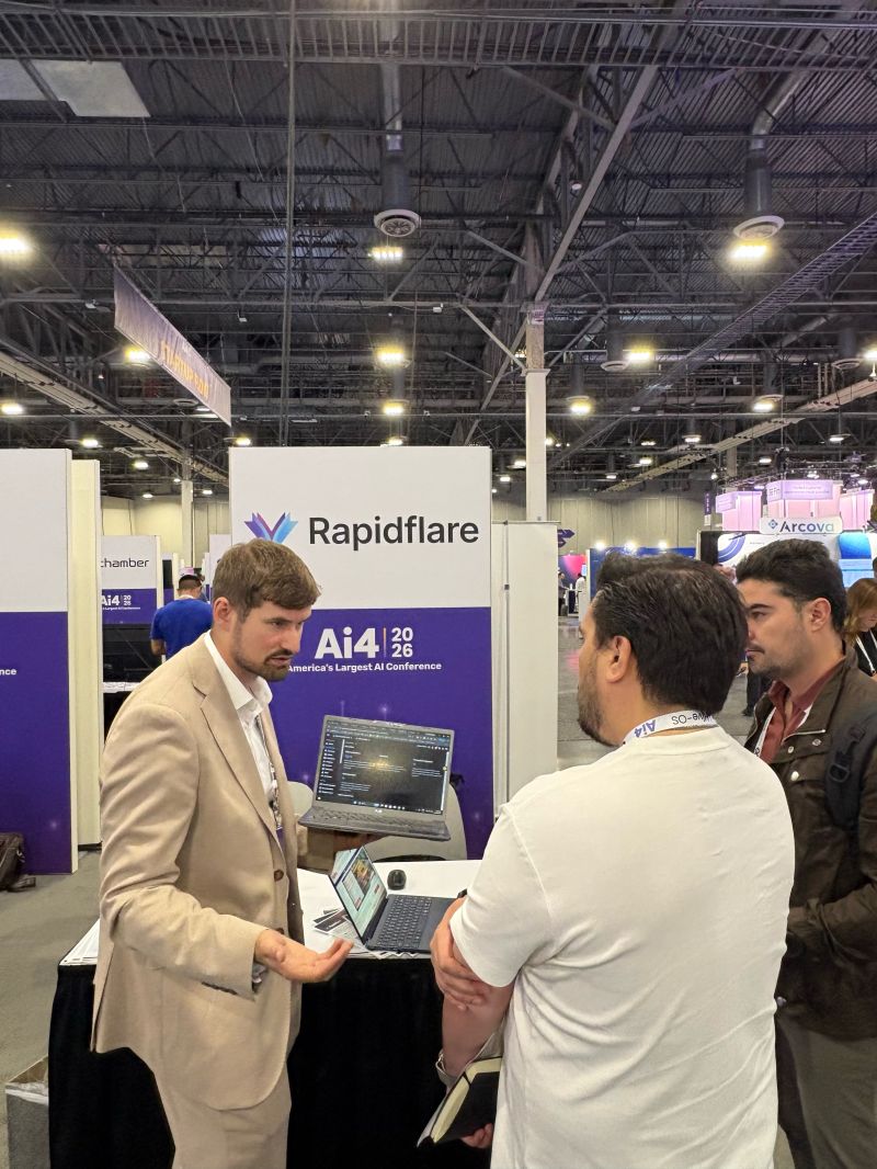 A Rapidflare live product demo at the Ai4 booth